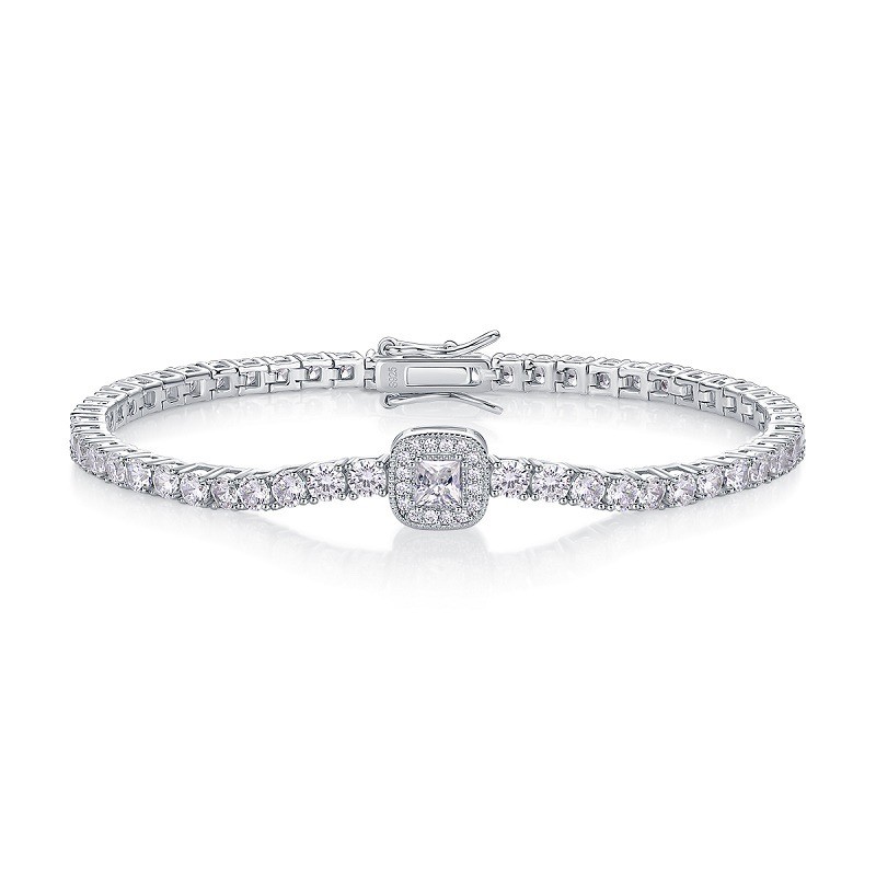 Moissanite tennis bracelet in 925 sterling silver
